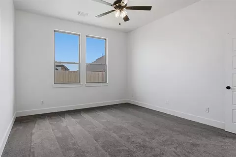 Bedroom - 1400 SW 159th St, Moore, OK 73170 photo 6 of 6