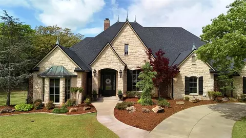 1509 Hidden Lake Dr, Edmond, OK 73034
