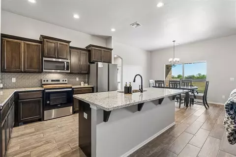 24981 Preakness Run, Cashion, OK 73016