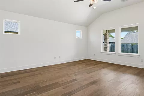 Other - 440 Compass Dr, Yukon, OK 73099 photo 6 of 11
