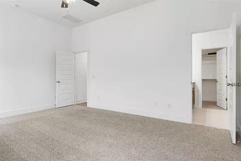 Bedroom - 440 Compass Dr, Yukon, OK 73099 photo 8 of 8