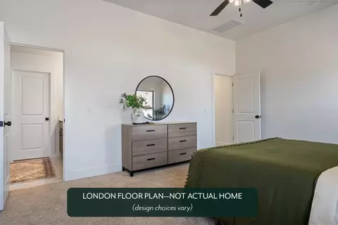 Bedroom - 440 Compass Dr, Yukon, OK 73099 photo 6 of 6