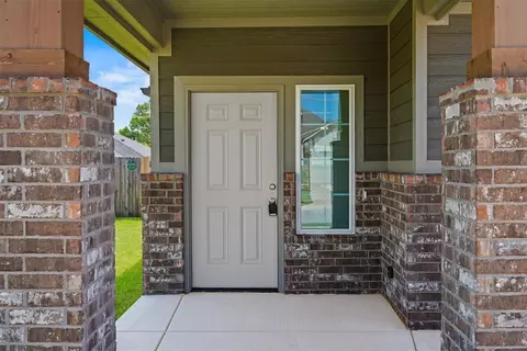Other - 440 Compass Dr, Yukon, OK 73099 photo 1 of 11