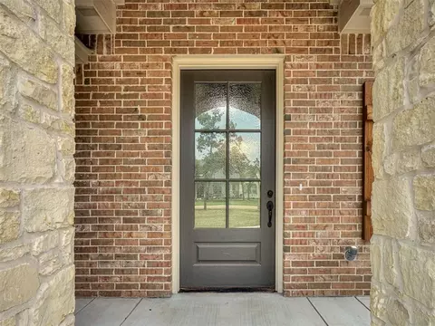 Entry Way - 8141 Longbow Dr, Arcadia, OK 73007 photo 1 of 4