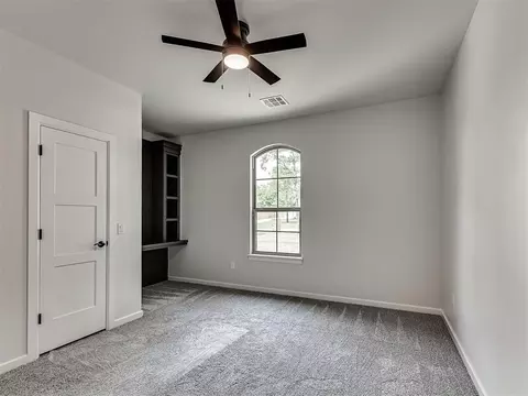 Bedroom - 8141 Longbow Dr, Arcadia, OK 73007 photo 7 of 7