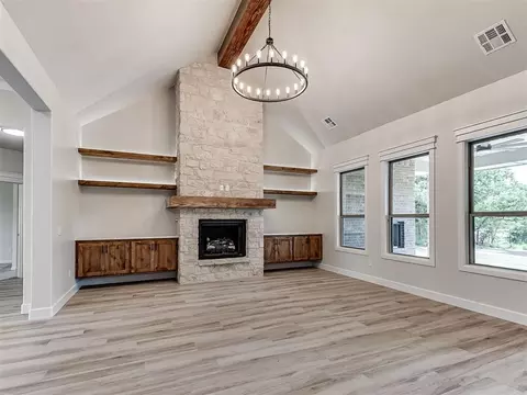 Living - 8141 Longbow Dr, Arcadia, OK 73007 photo 1 of 3