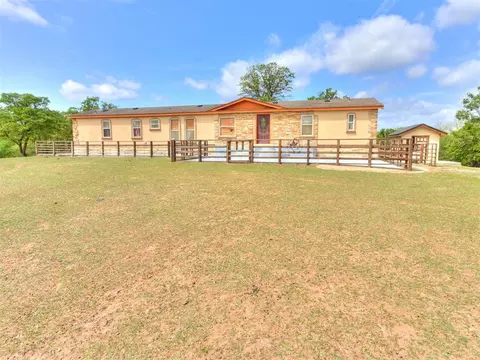 20145 Holmes Rd, Luther, OK 73054