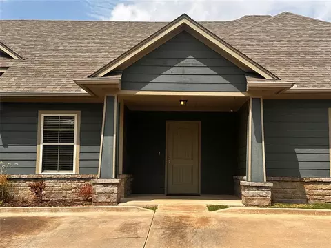 1011 SW 92nd St, Oklahoma City, OK 73139