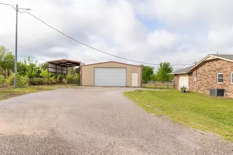 Exterior - 5485 Primrose Ln, Davis, OK 73030 photo 8 of 8