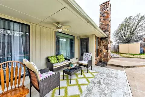 Exterior - 3109 Eagle Crest Rd, Edmond, OK 73013 photo 7 of 7