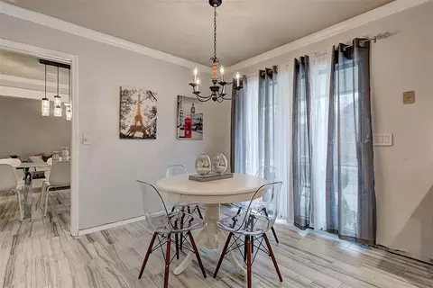 Dining - 3109 Eagle Crest Rd, Edmond, OK 73013 photo 2 of 2