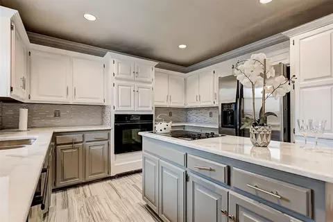 Kitchen - 3109 Eagle Crest Rd, Edmond, OK 73013 photo 1 of 4