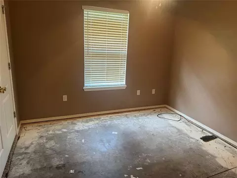 Bedroom - 414 E Kirk St, Perkins, OK 74059 photo 3 of 6