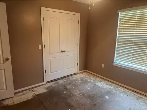 Bedroom - 414 E Kirk St, Perkins, OK 74059 photo 4 of 6