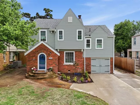 2704 NW 25th St, Oklahoma City, OK 73107