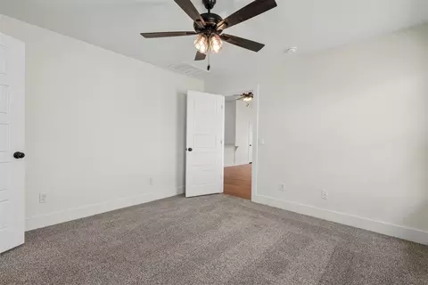 Bedroom - 3918 Eureka Dr, Norman, OK 73069 photo 8 of 8
