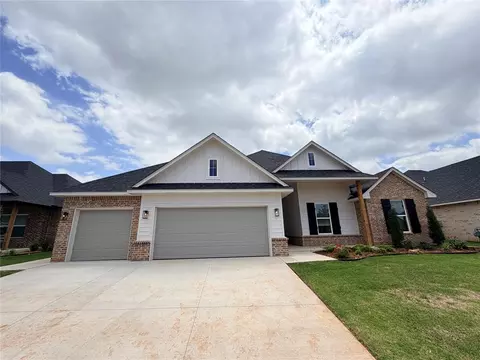 11708 NW 106th St, Yukon, OK 73099