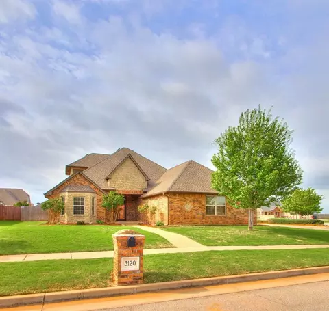 3120 NW 181st Ter, Edmond, OK 73012