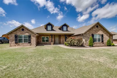 145 Oakridge Dr, Choctaw, OK 73020