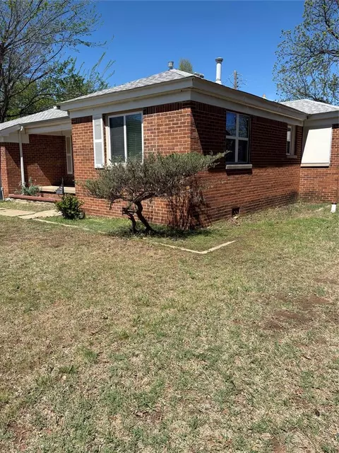 3913 NW 20th Sts, Oklahoma City, OK 73107