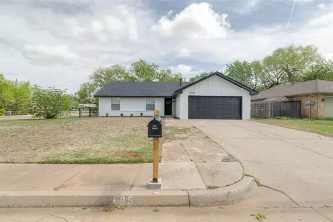 605 Cinnamon Dr, Edmond, OK 73003