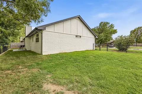 Other - 605 Cinnamon Dr, Edmond, OK 73003 photo 5 of 8