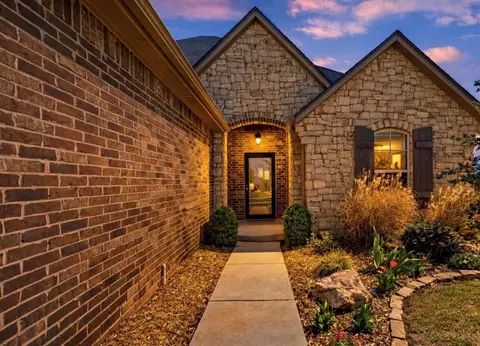 3336 NW 189th St, Edmond, OK 73012