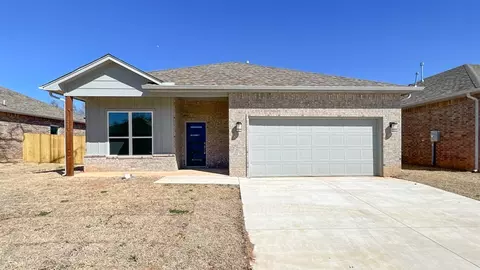 424 Remington Ave, Jones, OK 73049