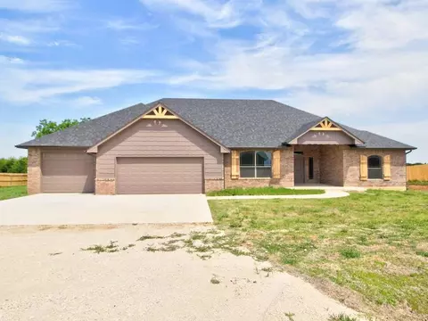2501 Gallant Fox Ter, Guthrie, OK 73044