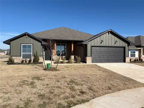 8617 NW 76th St, Oklahoma City, OK 73132