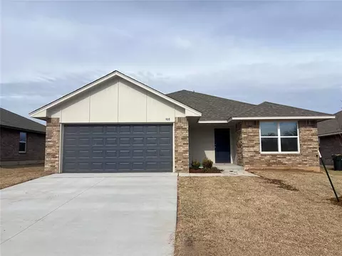 908 Shady Meadow Way, Chickasha, OK 73018