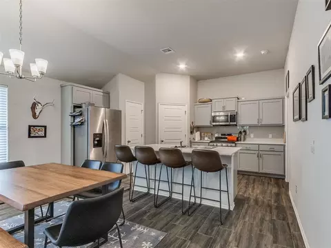Kitchen - 3700 Central Park Dr, Moore, OK 73160 photo 7 of 7