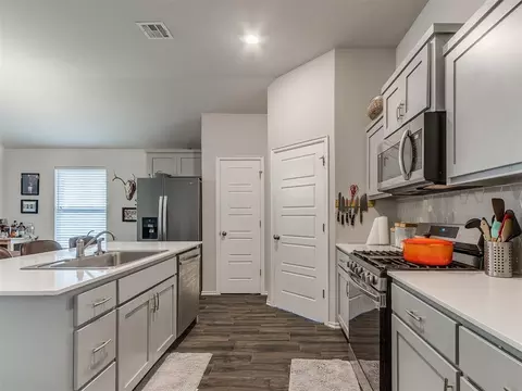 Kitchen - 3700 Central Park Dr, Moore, OK 73160 photo 2 of 7