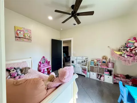 Bedroom - 484 S Arena Rd, Mcloud, OK 74851 photo 2 of 4