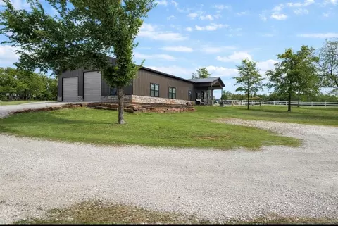Exterior - 484 S Arena Rd, Mcloud, OK 74851 photo 10 of 11