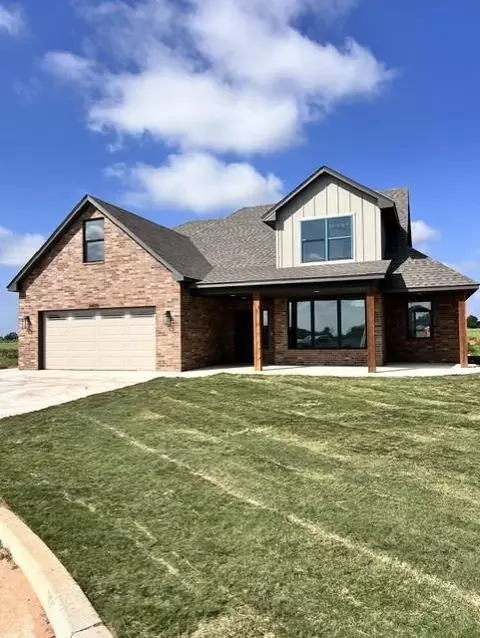 2605 Landrun, Weatherford, OK 73096