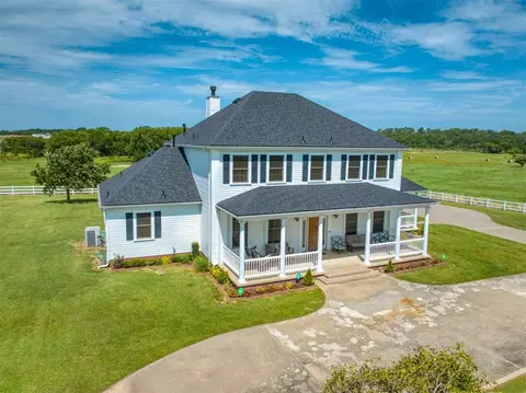 3461 N 3735 Rd, Holdenville, OK 74848