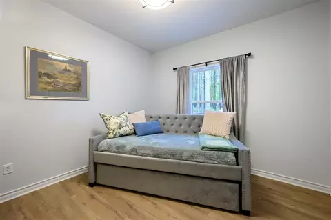 Bedroom - 8 Tigerfish Loop, Broken Bow, OK 74728 photo 9 of 11