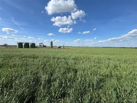 E Carrier Road, Garber, OK 73738 photo 4