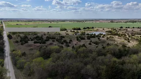 E Carrier Road, Garber, OK 73738
