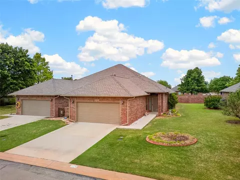 2016 NW 160th Pl, Edmond, OK 73013