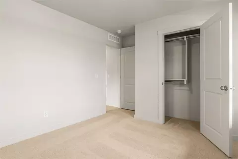 Bedroom - 16001 Switchgrass Pl, Moore, OK 73170 photo 3 of 12