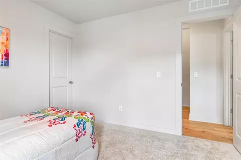 Bedroom - 16001 Switchgrass Pl, Moore, OK 73170 photo 9 of 12