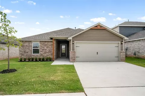1924 Redwood Ln, El Reno, OK 73036