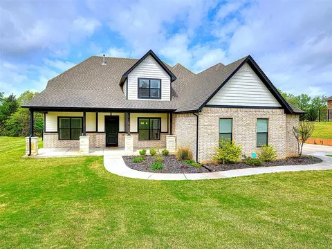 5017 Asheville Way, Choctaw, OK 73020
