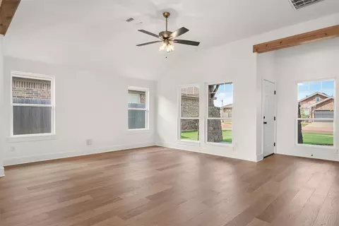 Living - 3711 Eureka Dr, Norman, OK 73069 photo 3 of 3