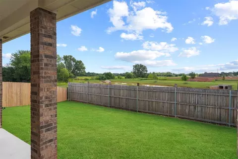 Exterior - 3711 Eureka Dr, Norman, OK 73069 photo 3 of 3