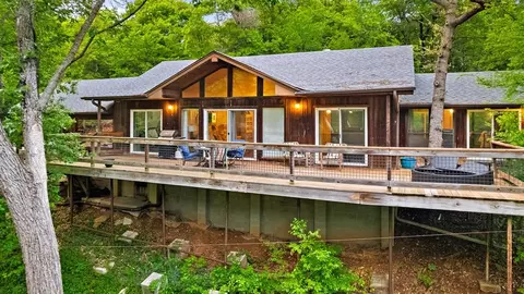 3900 Forks Ln, Sulphur, OK 73086