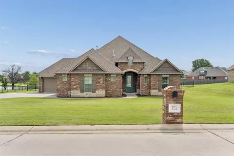 752 Sterling Dr, Choctaw, OK 73020