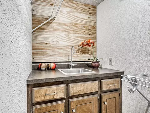 Other - 809 Lakeside Cir, Edmond, OK 73012 photo 1 of 4